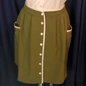 NWOT modern take on a vintage style skirt